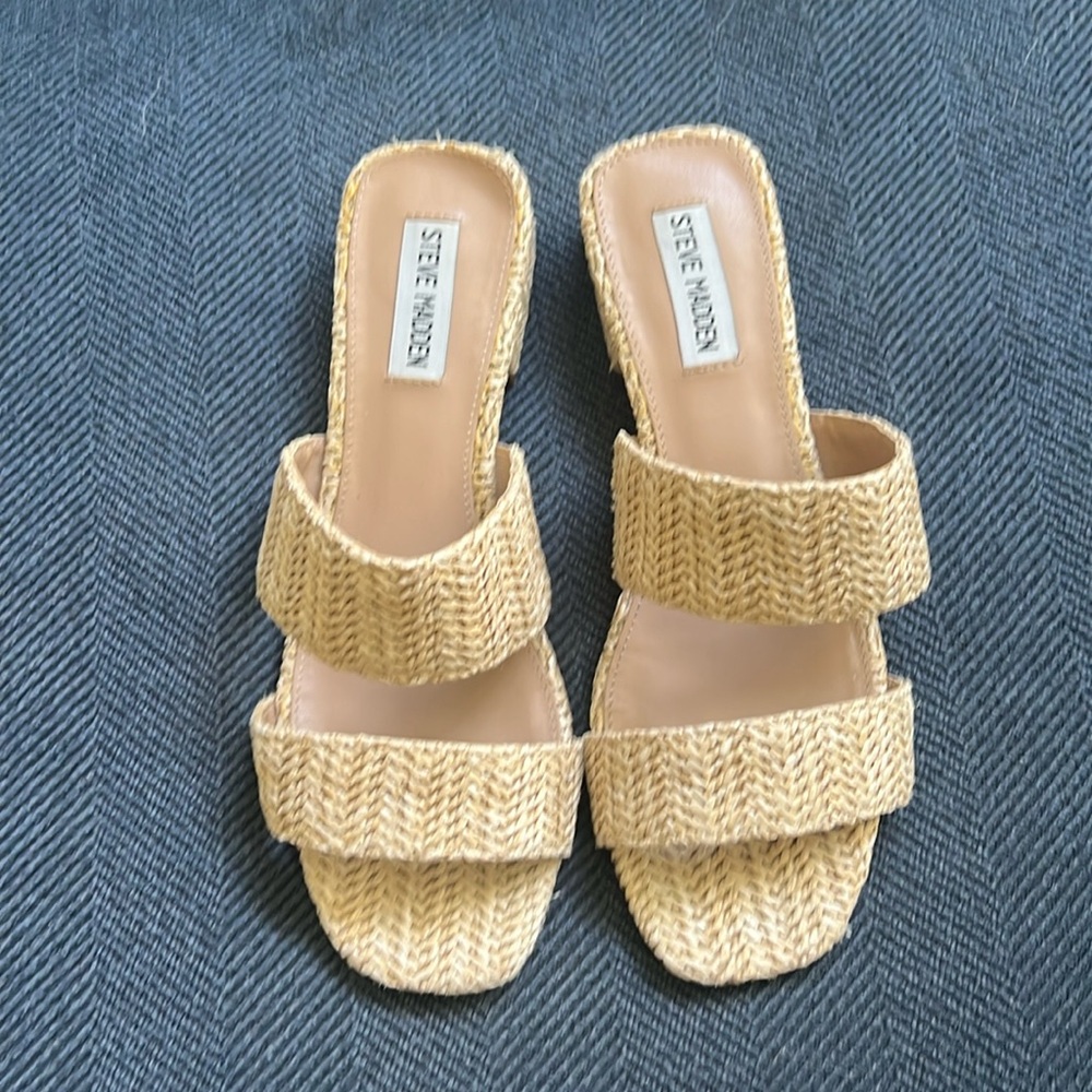 Steve Madden raffia shoes
